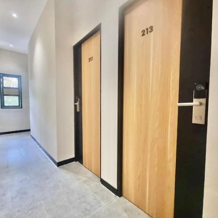 Pringgondani Guesthouse Pandanaran Hills Semarang Kültér fotó